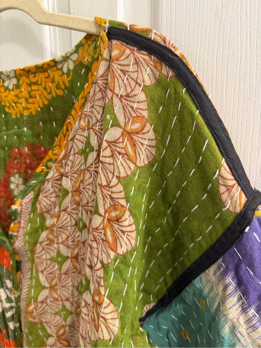 Reversible Kantha Jacket - Picture 12 of 14